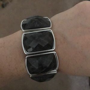 Black and silver elastic bracelet